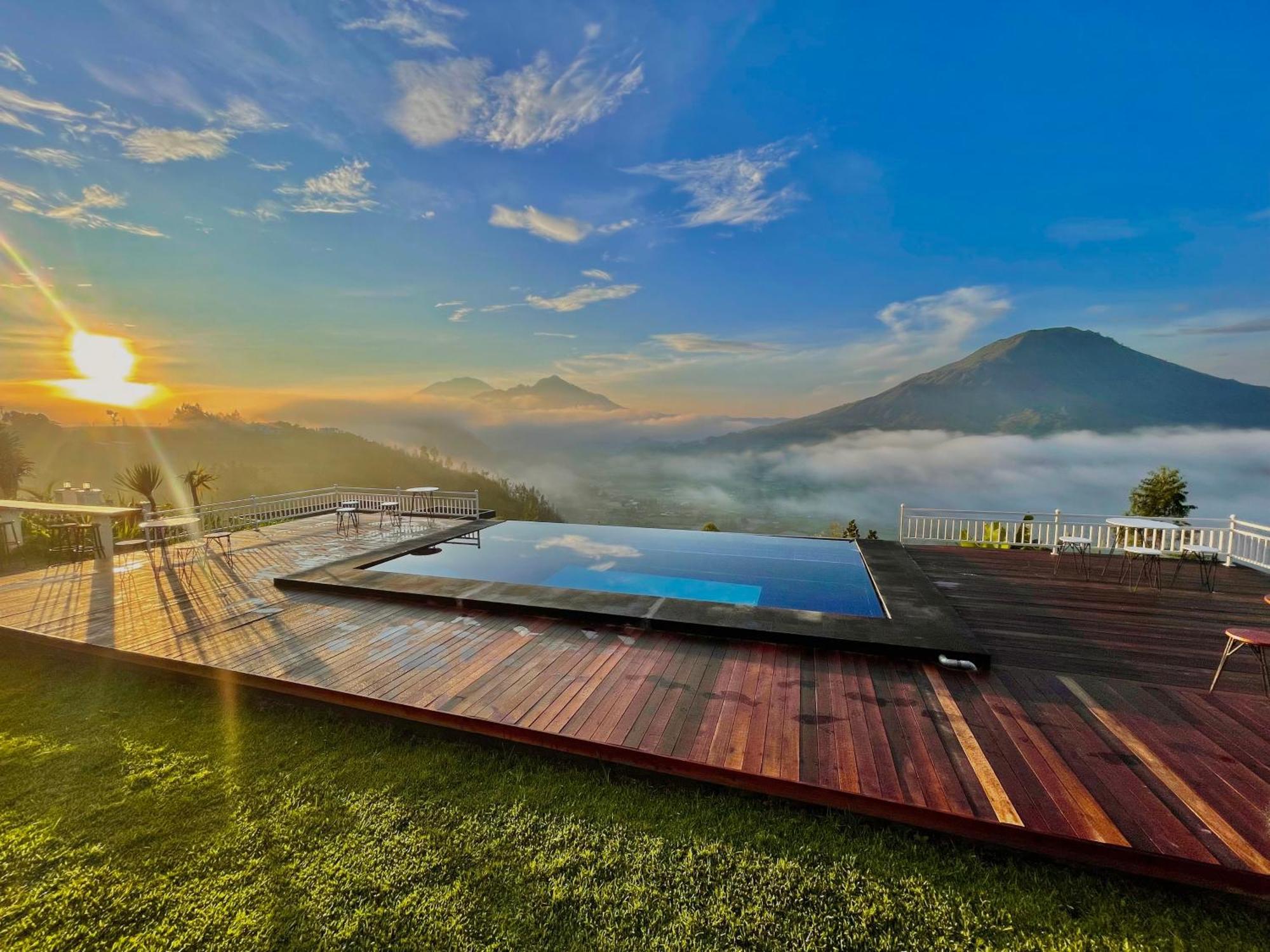 Pinggan Caldera Bed & Breakfast Baturaja  Exterior photo